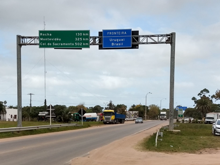 Entrada no Uruguai e camping Fortaleza 006